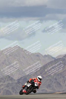 media/Nov-16-2025-Race Pace (Sun) [[8c5fa54630]]/Verified Riders/5-Turn 9 (1135am)/